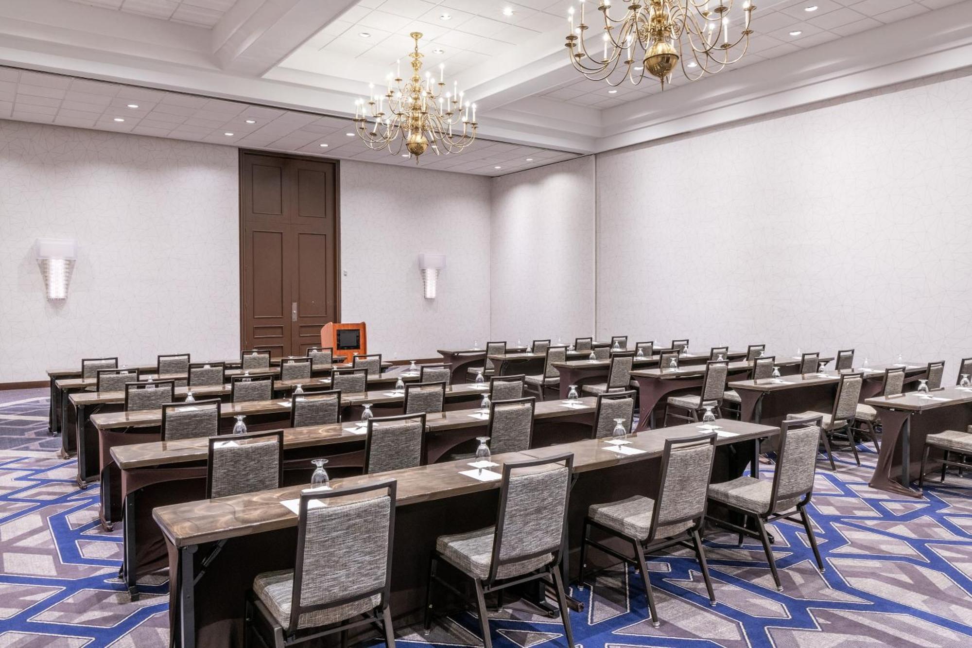 Sheraton Indianapolis City Centre Hotel Kültér fotó